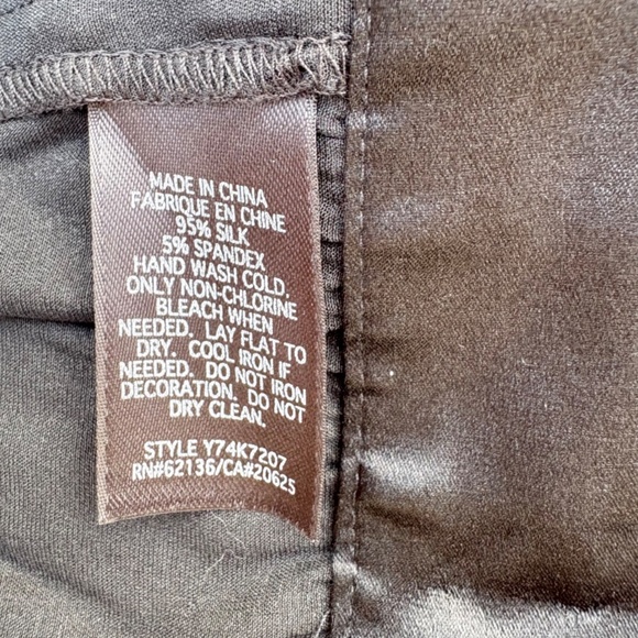 Y2K GUESS Authentic Brand Stretch Silk Blouse Sz Medium - Picture 11 of 14